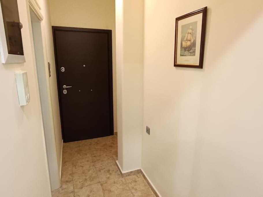 Athens Sky Suites 1 พีเรียส ภายนอก รูปภาพ